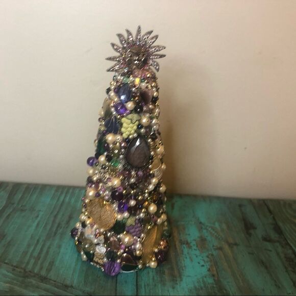 Handmade Jewelry Tree - Picture 13 of 16